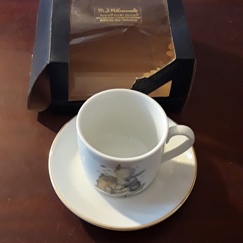 Hummels China Tea Cup and Saucer Set